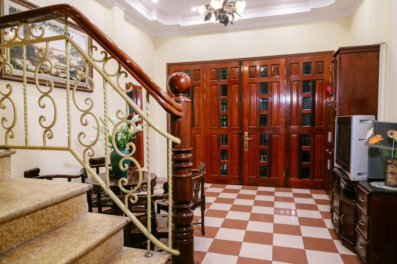 Hola House * Hanoi